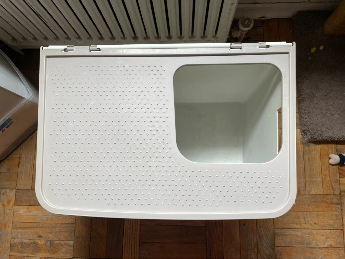Top Entry Cat Litter Box - photo 2