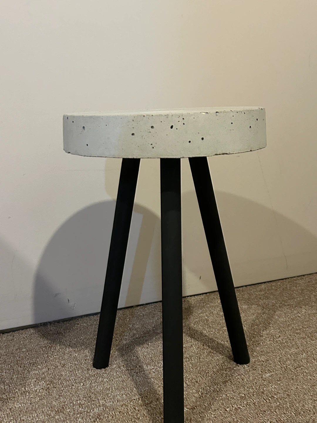 Concrete Round Plant Stand - photo 2