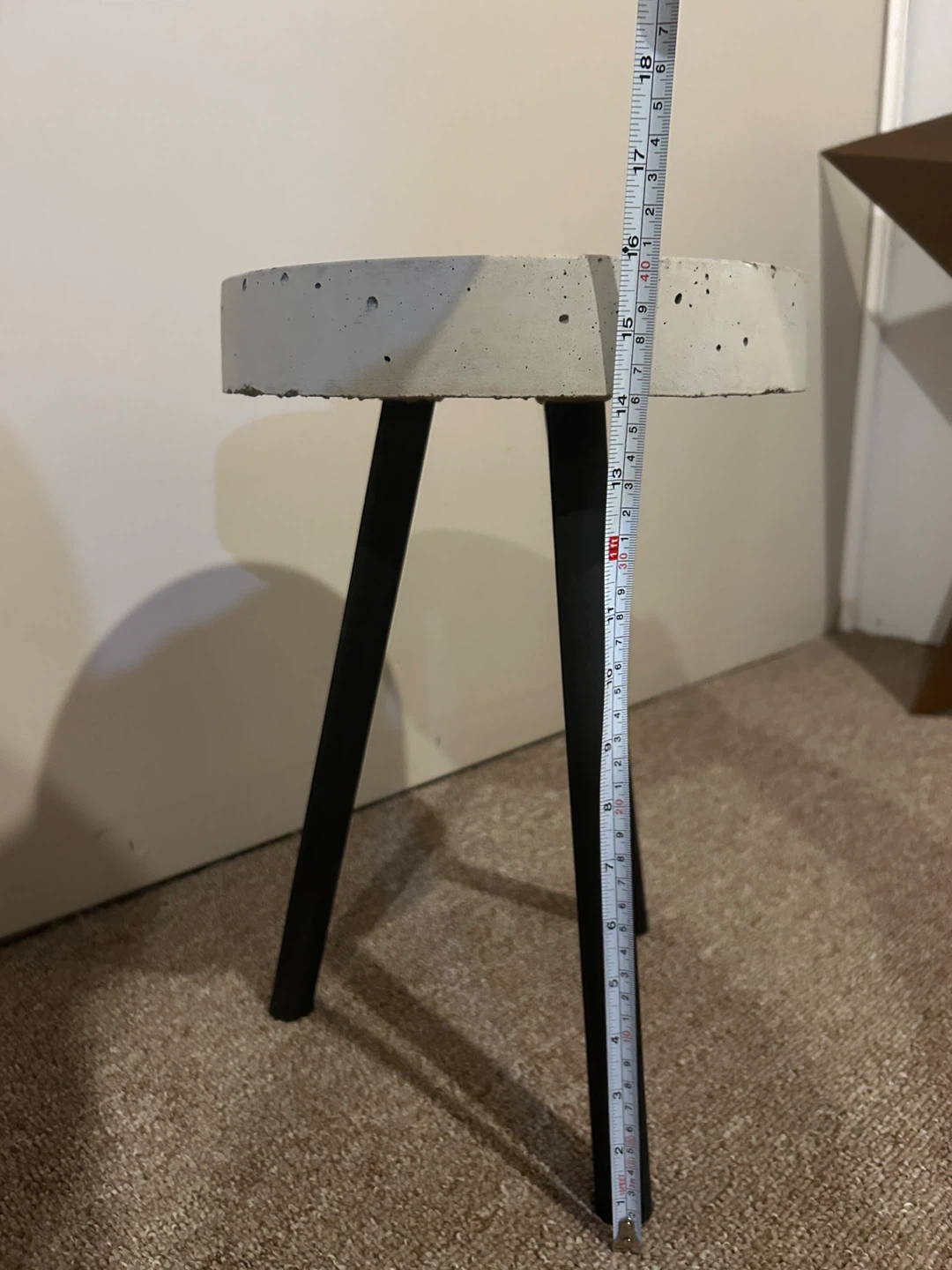 Concrete Round Plant Stand - photo 4