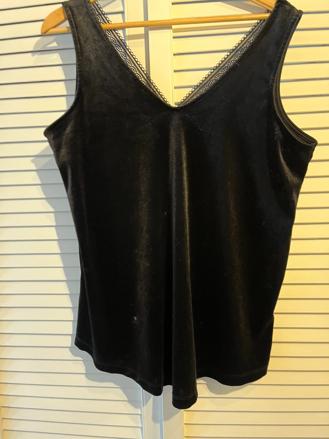 Michel Studio Black Velvet Lace Trim Cami Tank Top - photo 5