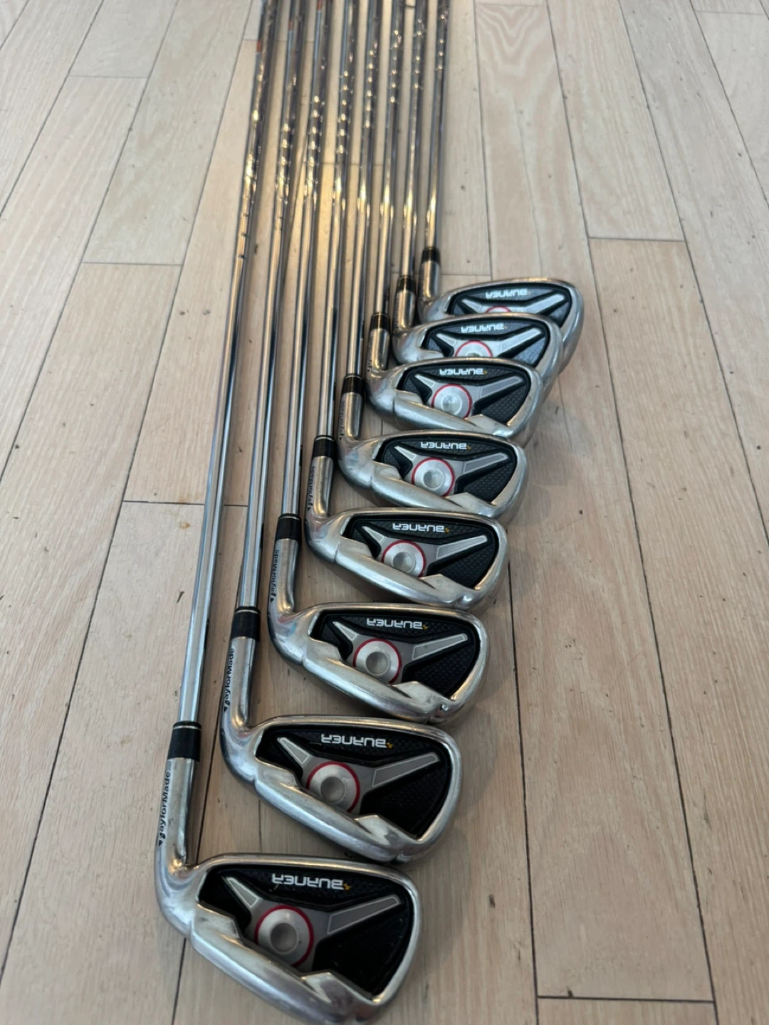 TaylorMade Burner Irons 4-Pw,Aw