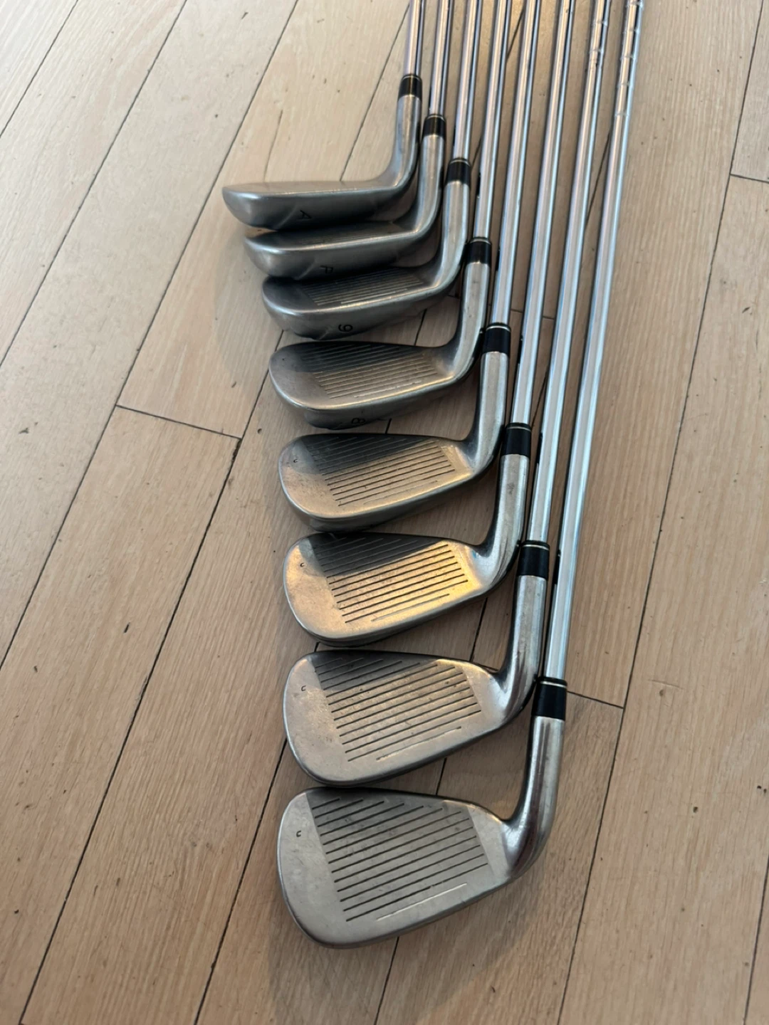 TaylorMade Burner Irons 4-Pw,Aw - photo 3