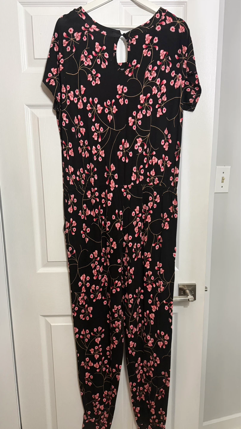 Taylor Black Floral Jumpsuit - photo 3