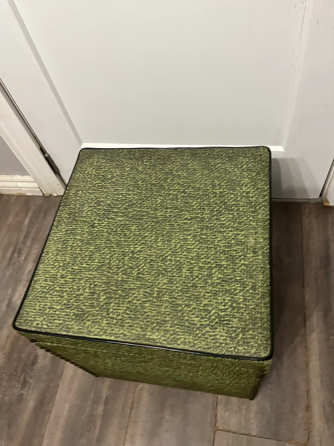 Vintage leather storage cube - photo 3