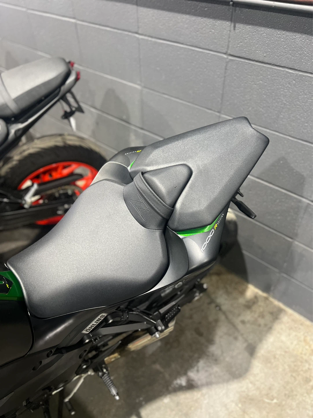 Kawasaki 1000R Motorcycle - photo 4