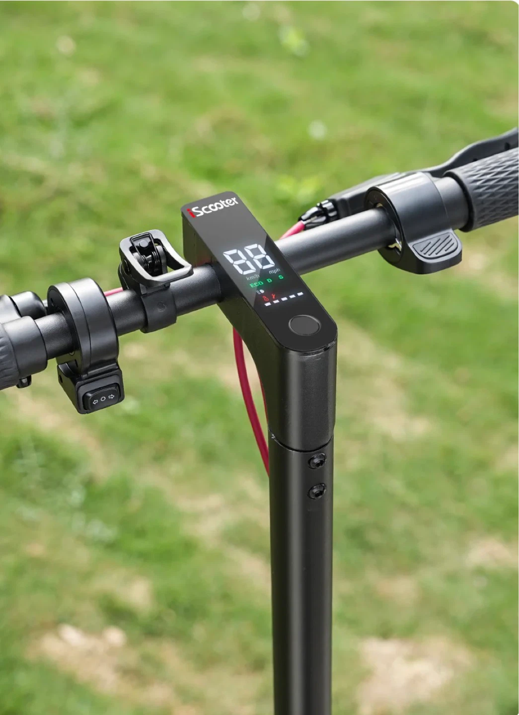 iScooter i10 Commuter Electric Scooter - photo 2