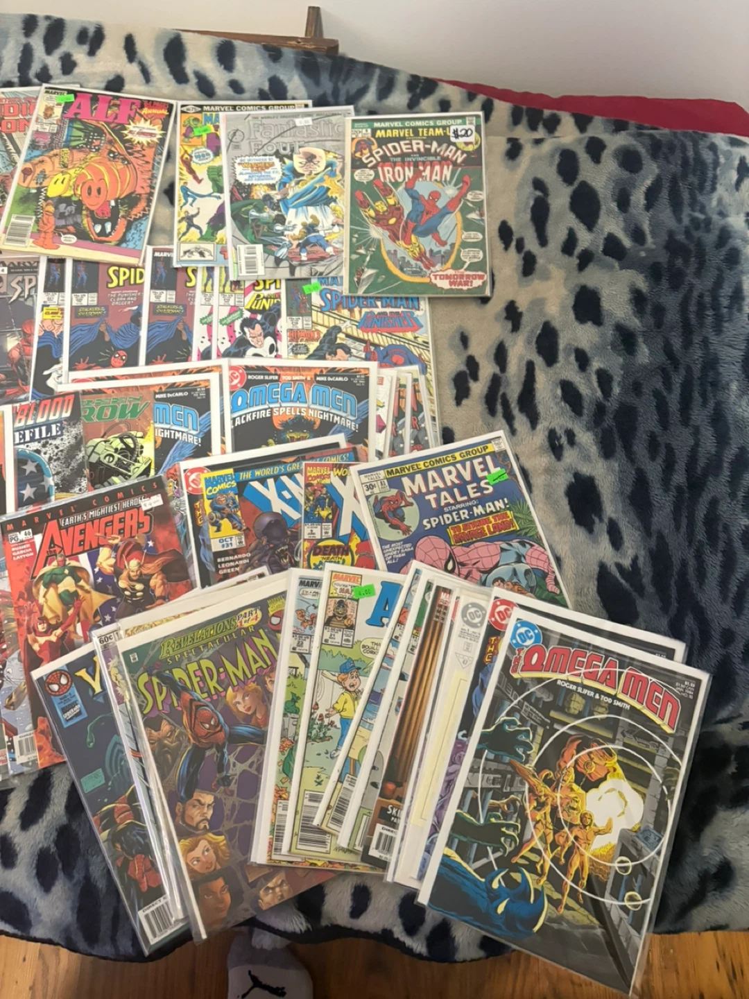 Assorted Marvel Comic Books - Spider-Man, Avengers, X-Men & More - photo 4