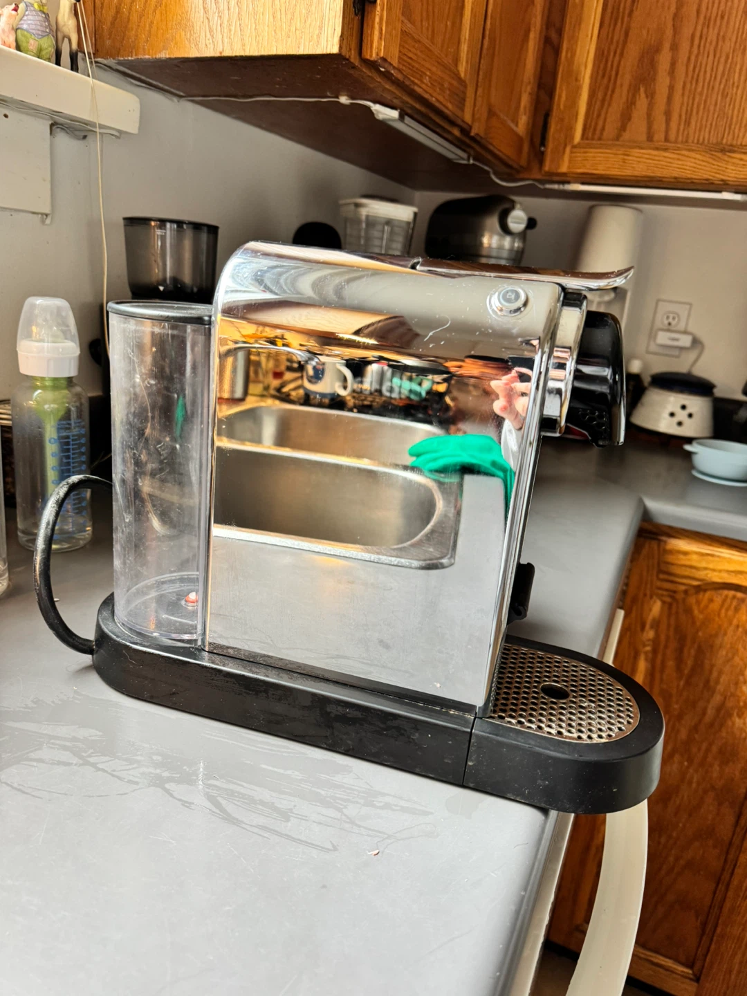 Nespresso Citiz Platinum & Milk D45 US Espresso Machine - photo 4