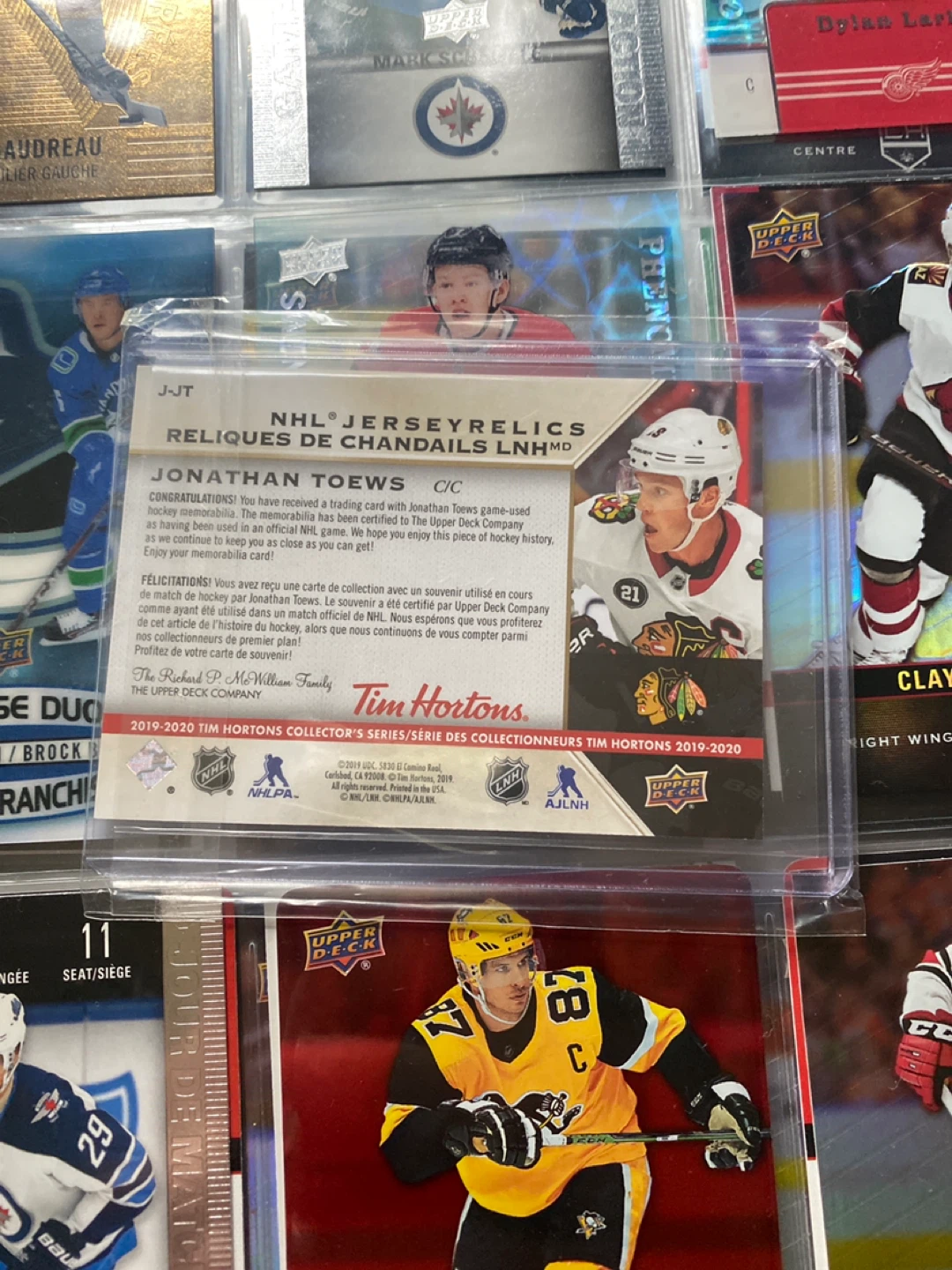 Jonathan Toews NHL Jersey Relics Card - photo 2