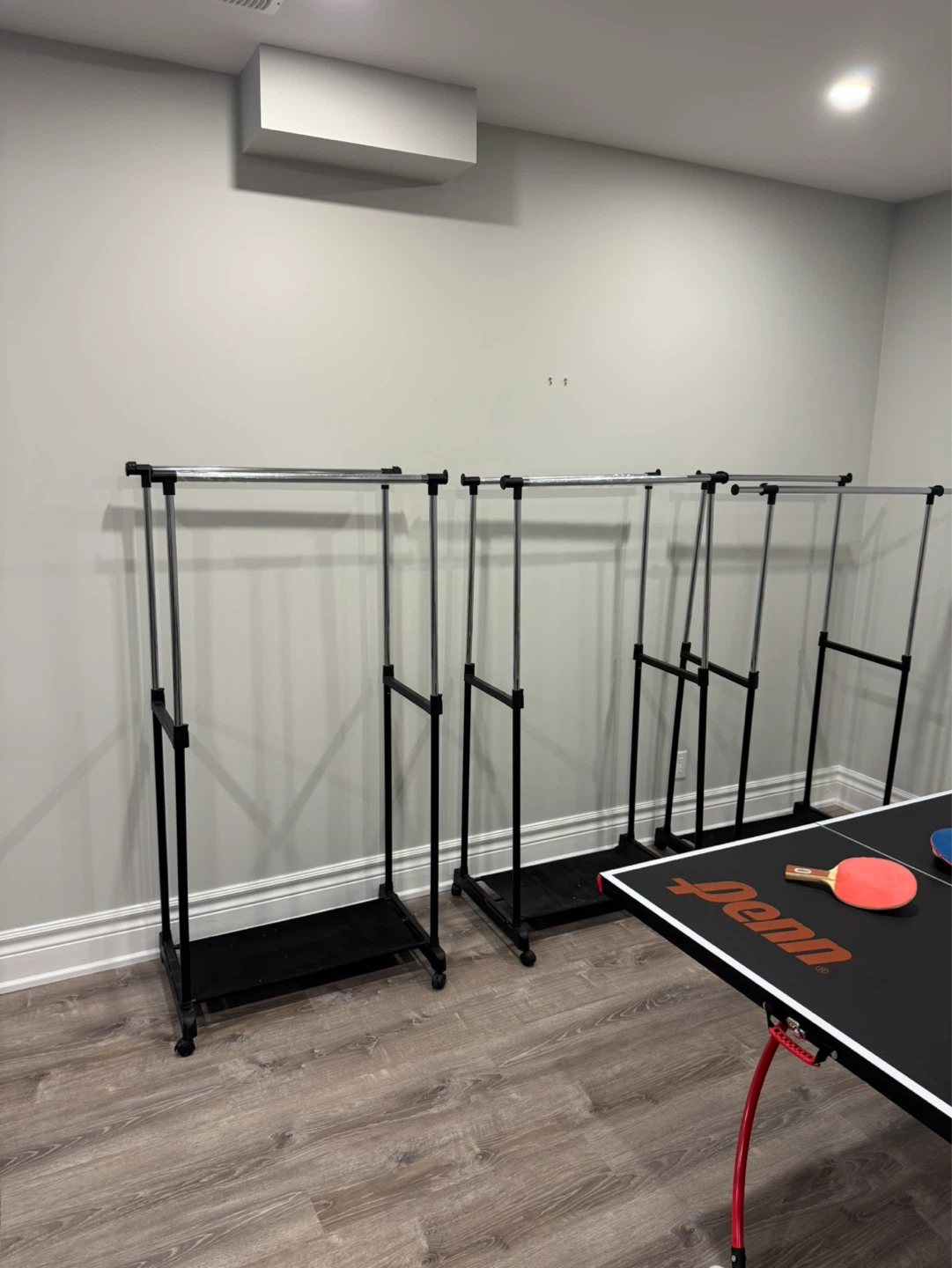 Clothing rack