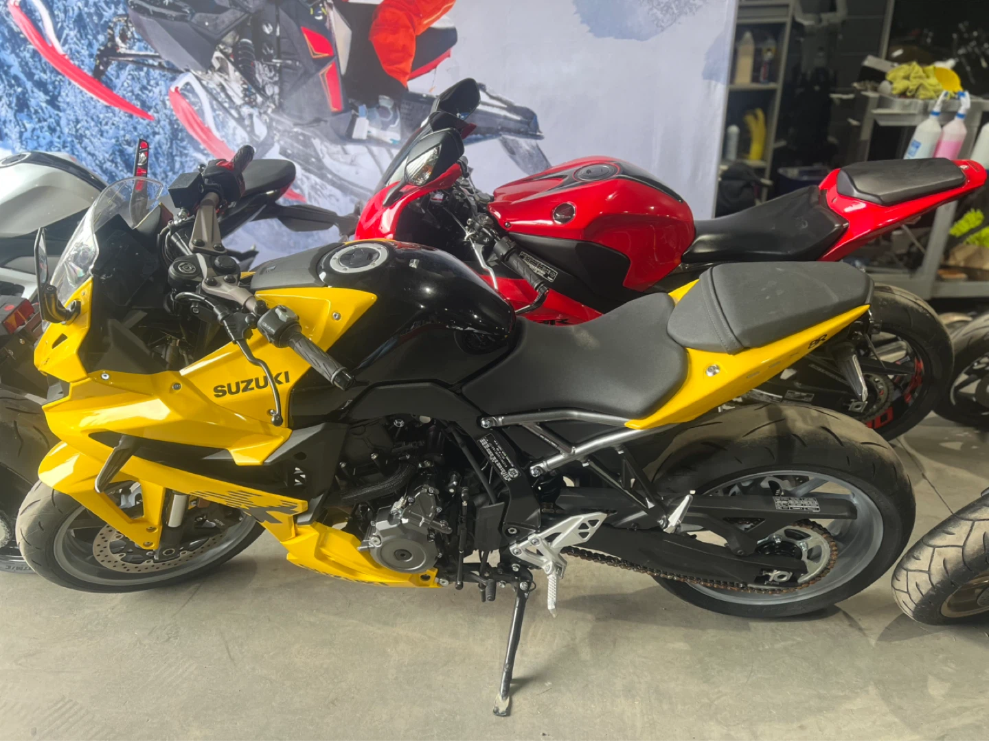 2024 Suzuki GSX-8R