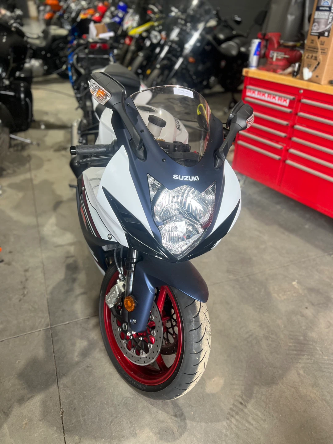 Suzuki GSXR 600 Motorcycle