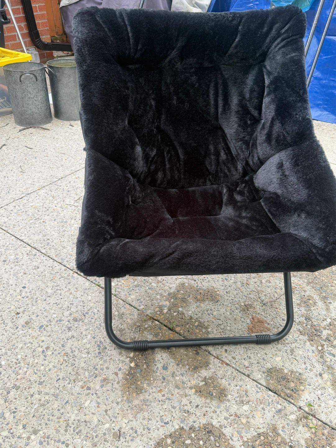 Black Plush Moon Chair - photo 4