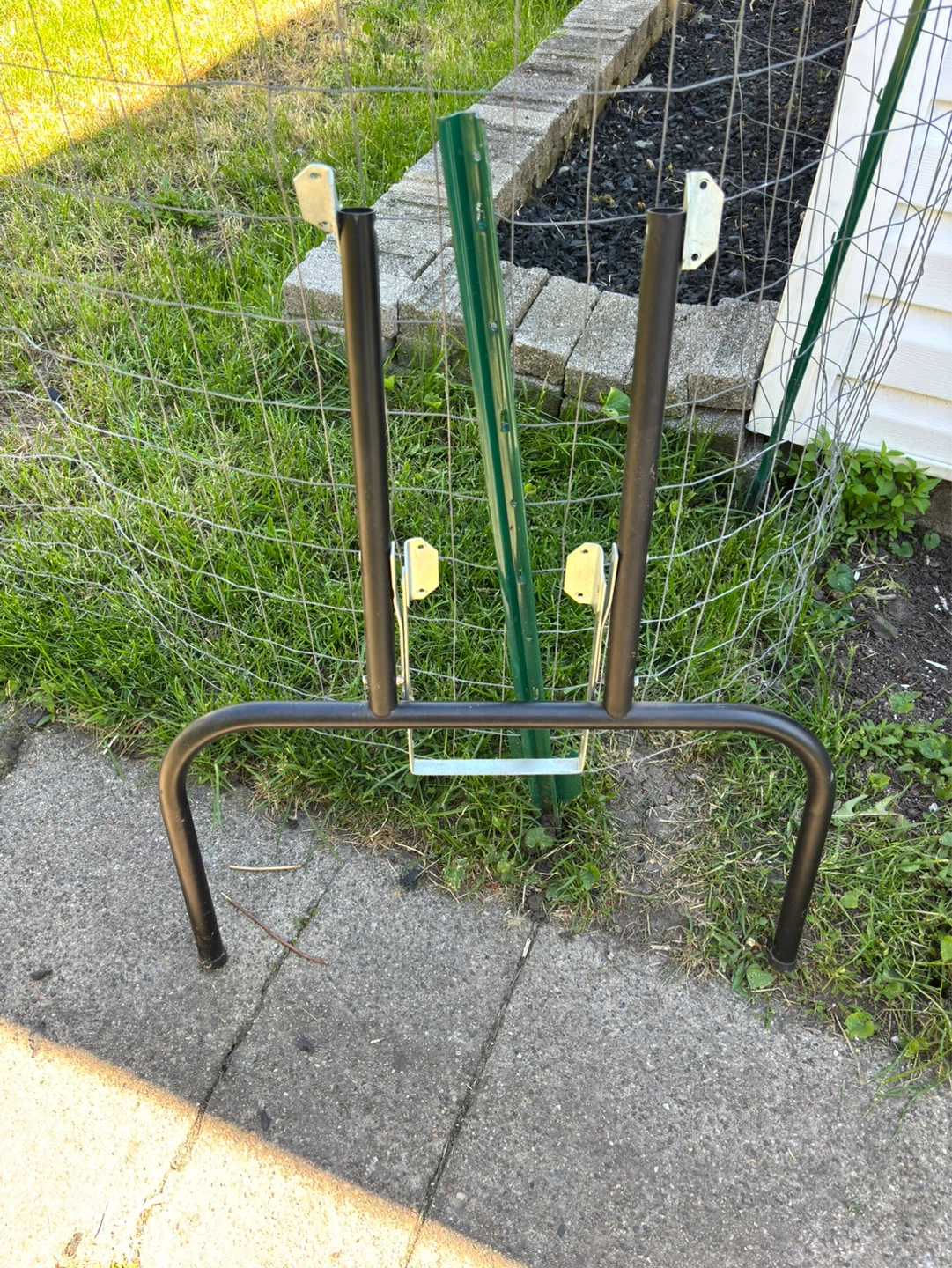 Table legs