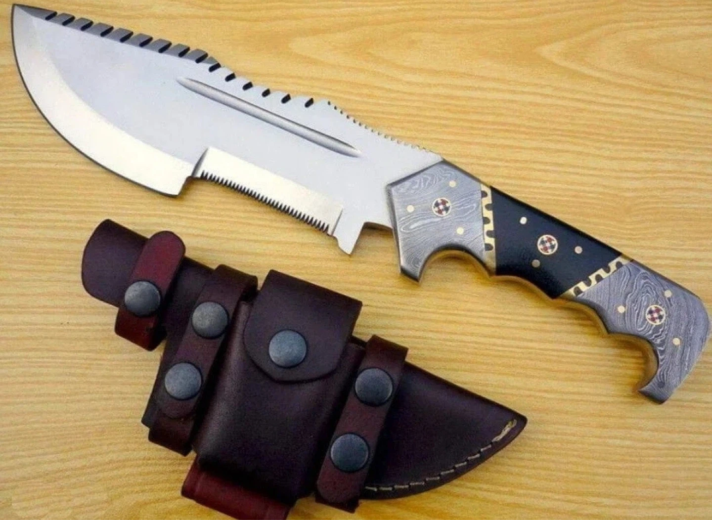 Hunting Knife with Leather Sheath - photo 2