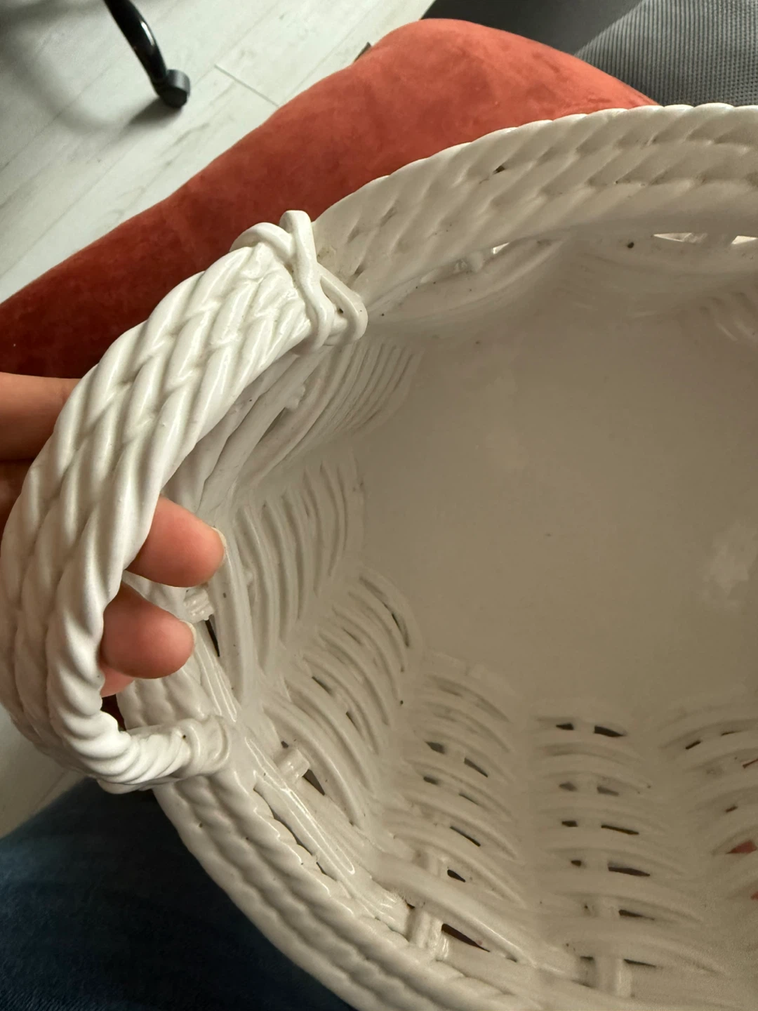 White Woven Basket ceramic with Handles-made in Portugal - photo 3