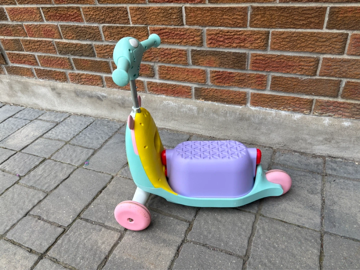 Skip hop Toddler covertable scooter - photo 2