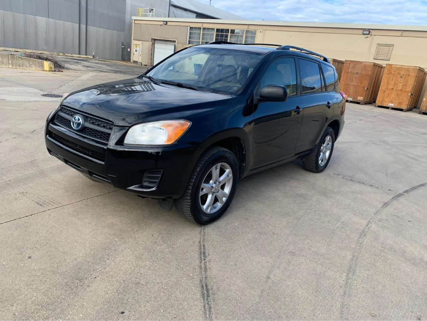 2012 Toyota RAV4 Base Sport Utility 4D - photo 2