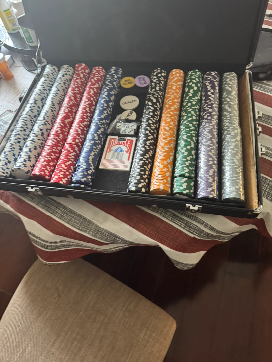 Poker Chip Set with Case - photo 3