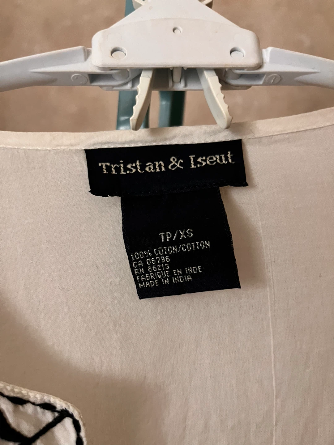 Tristan & Iseult White Embroidered Tunic Top - photo 2