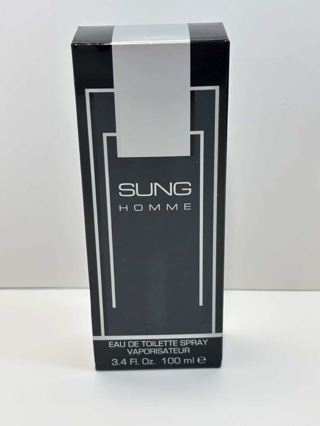 Alfred Sung Homme Eau De Toilette Spray 100ml - photo 3