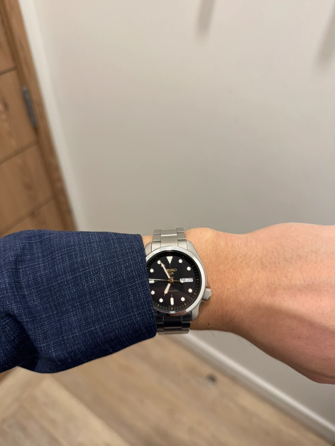 ‘Dress KX’ SRPE57 Seiko 5 Automatic Watch - photo 2