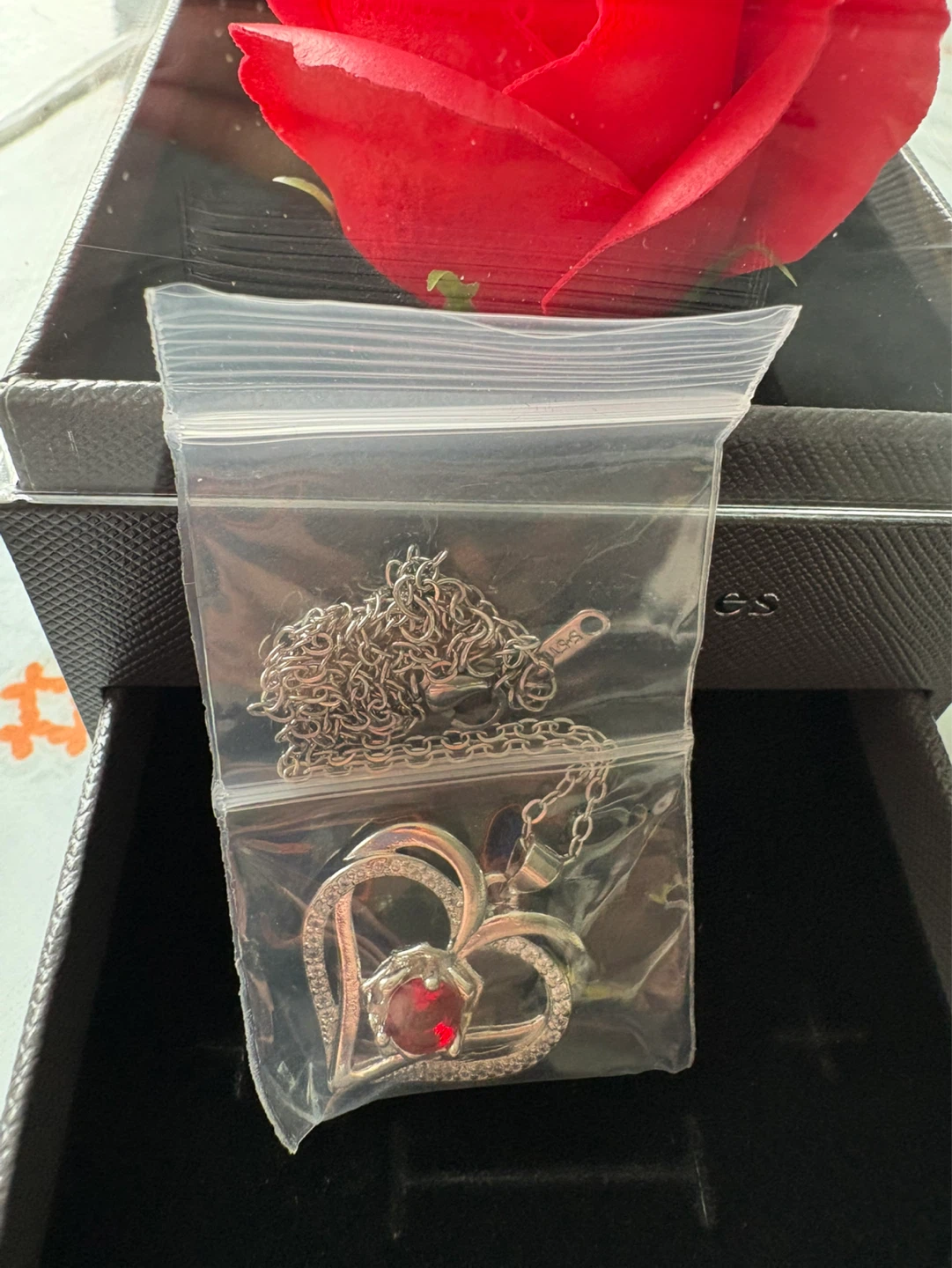 Brand New Rose & Necklace Gift Set - photo 4