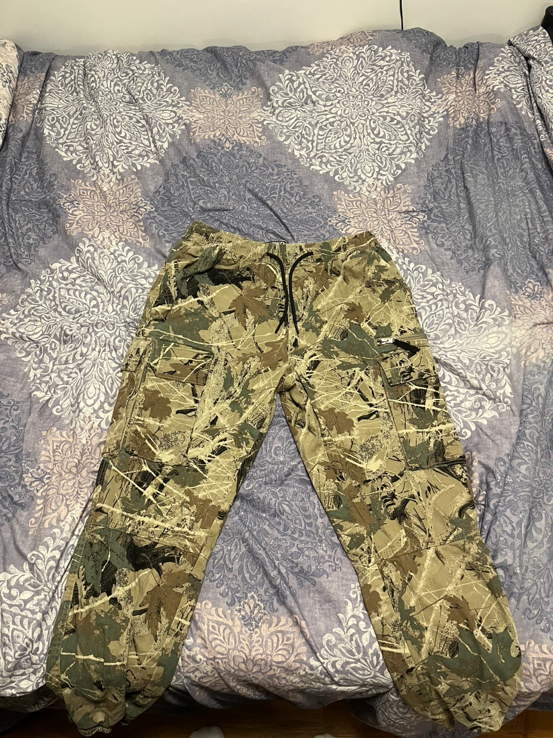 Camouflage Cargo Pants - photo 3