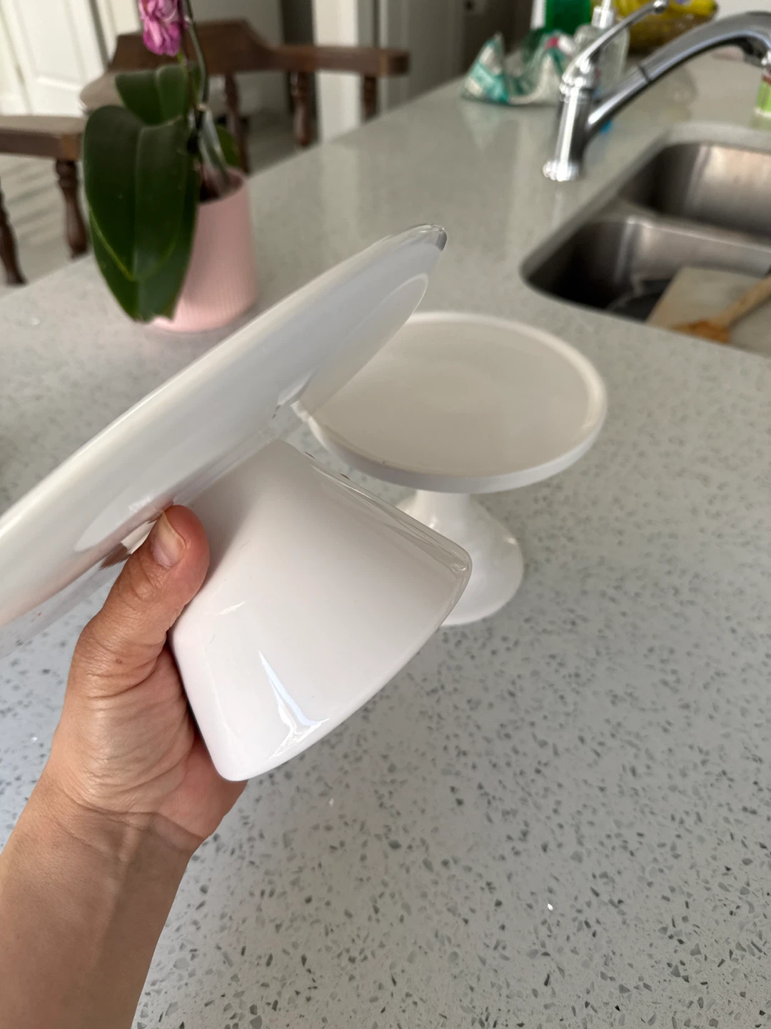 White Ceramic Cake Stand - photo 3