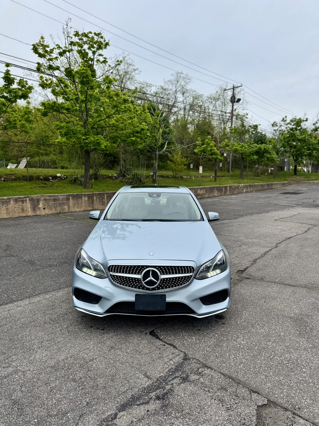 2014 Mercedes-Benz E350 4MATIC Sedan - photo 2