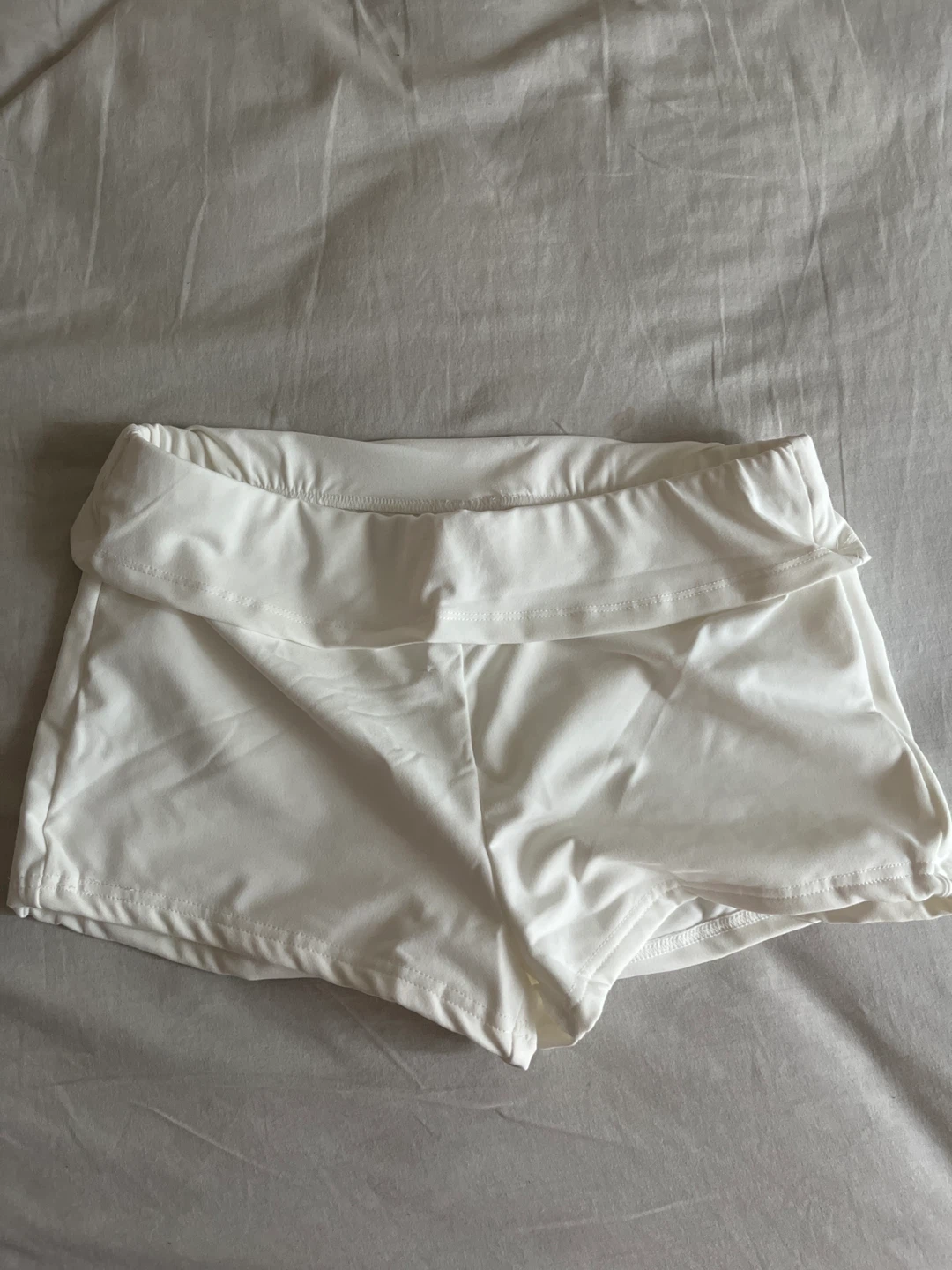 White Athletic Shorts Size M