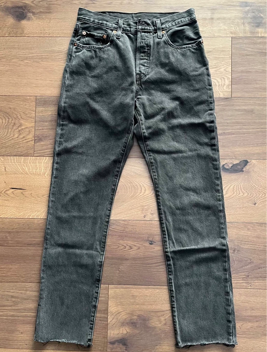 Levi's 501s Size 27