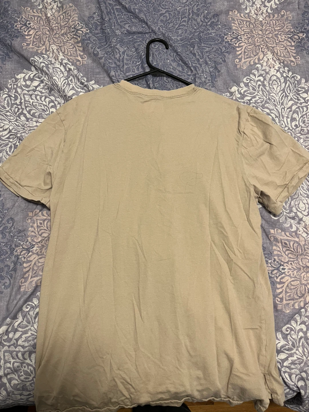 Hollister Beige Henley T-Shirt - Size Large - photo 2