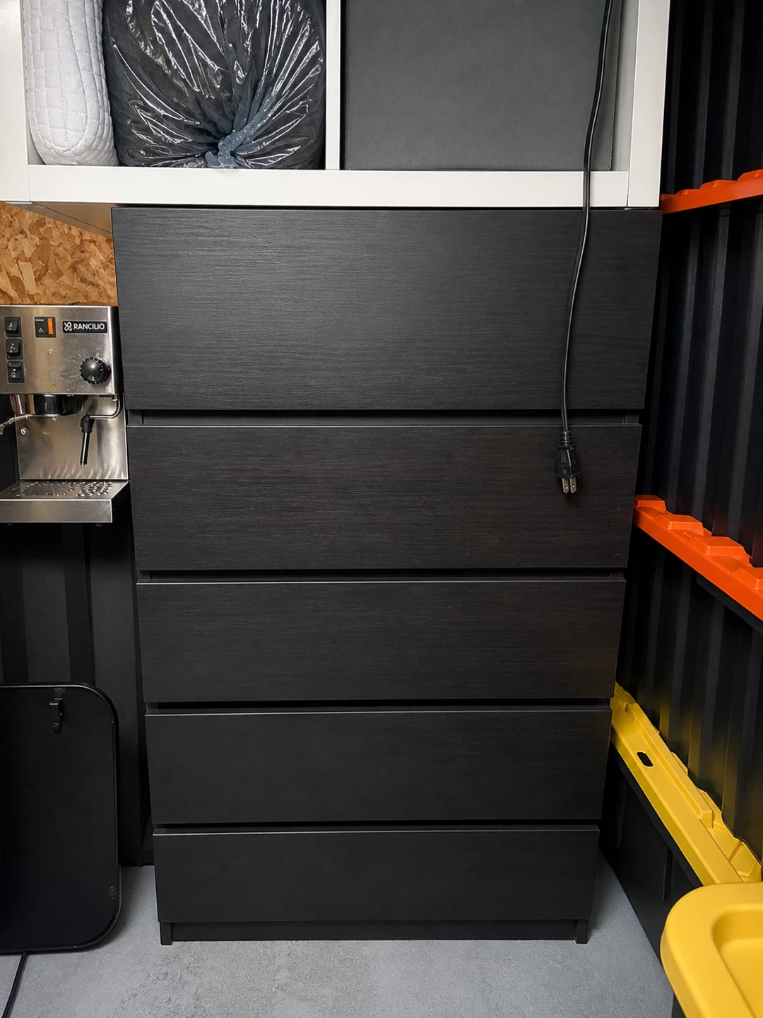 IKEA MALM 6-drawer dresser