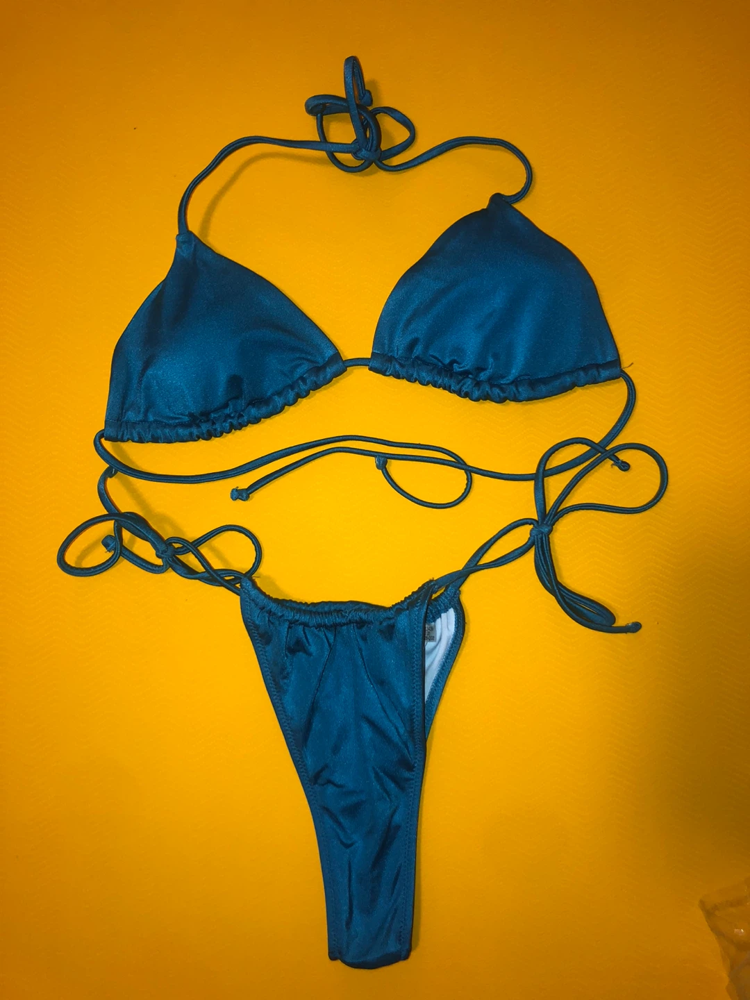 Bikinis! (One is free!) - photo 2