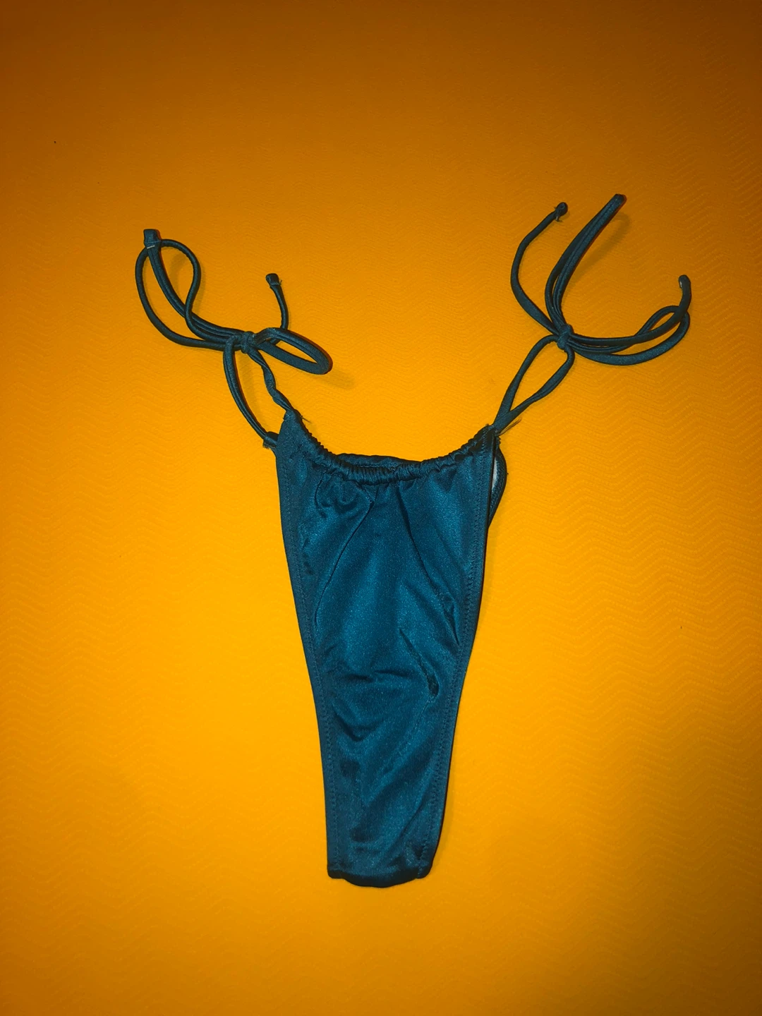 Bikinis! (One is free!) - photo 4