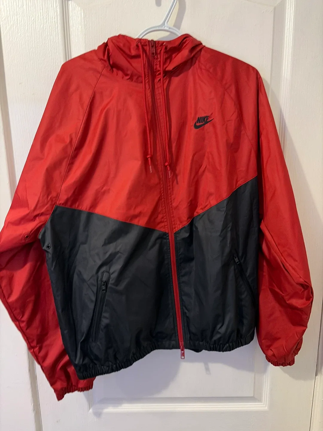 Nike Windrunner Storm-Fit Jacket Size M