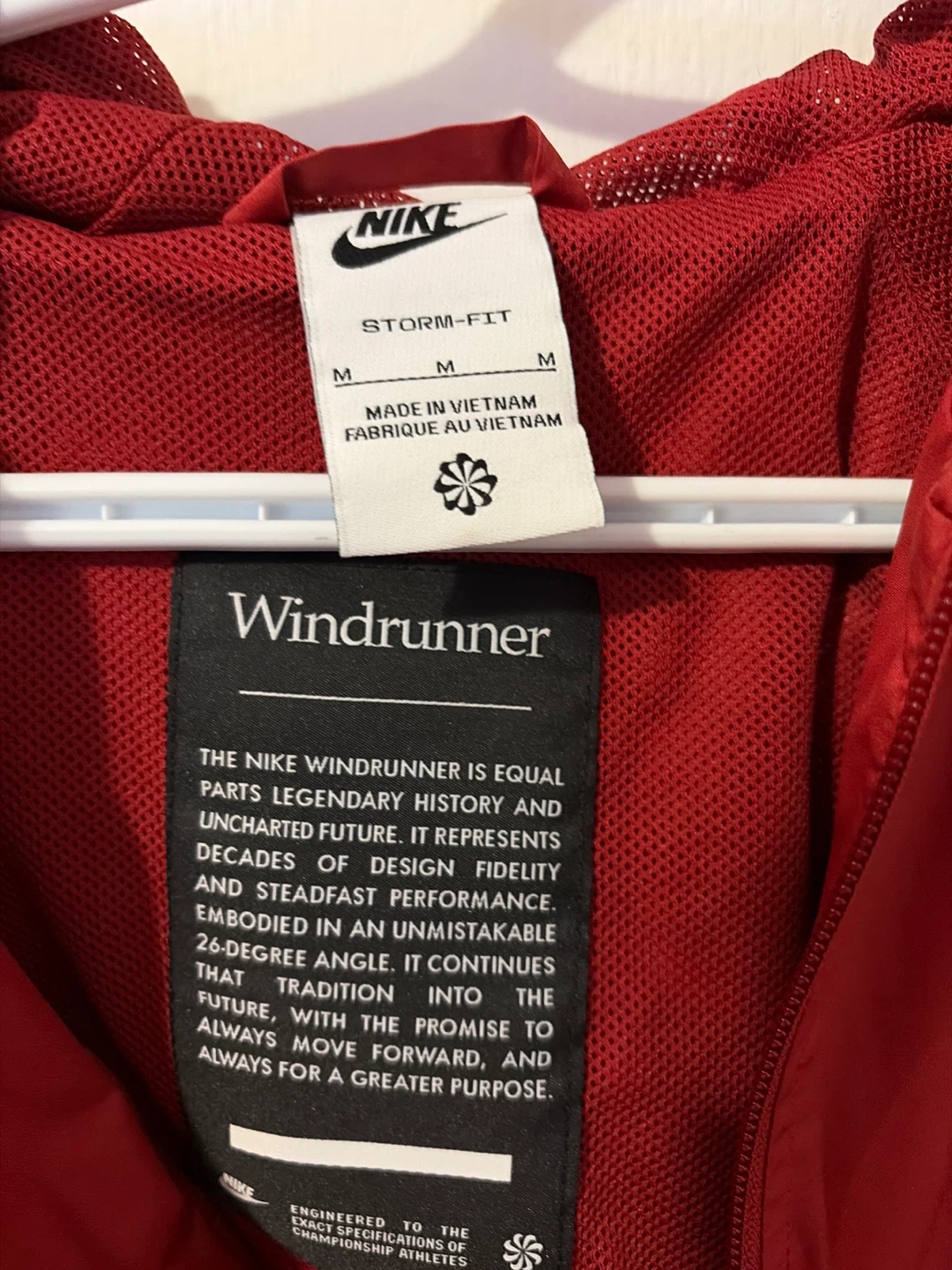 Nike Windrunner Storm-Fit Jacket Size M - photo 2