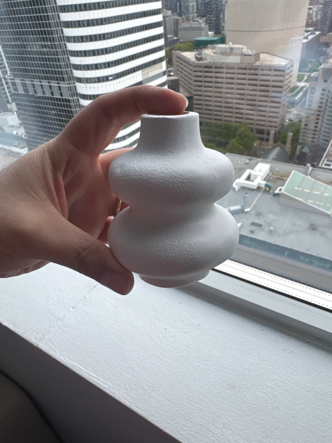 White Ceramic Bud Vase - photo 2