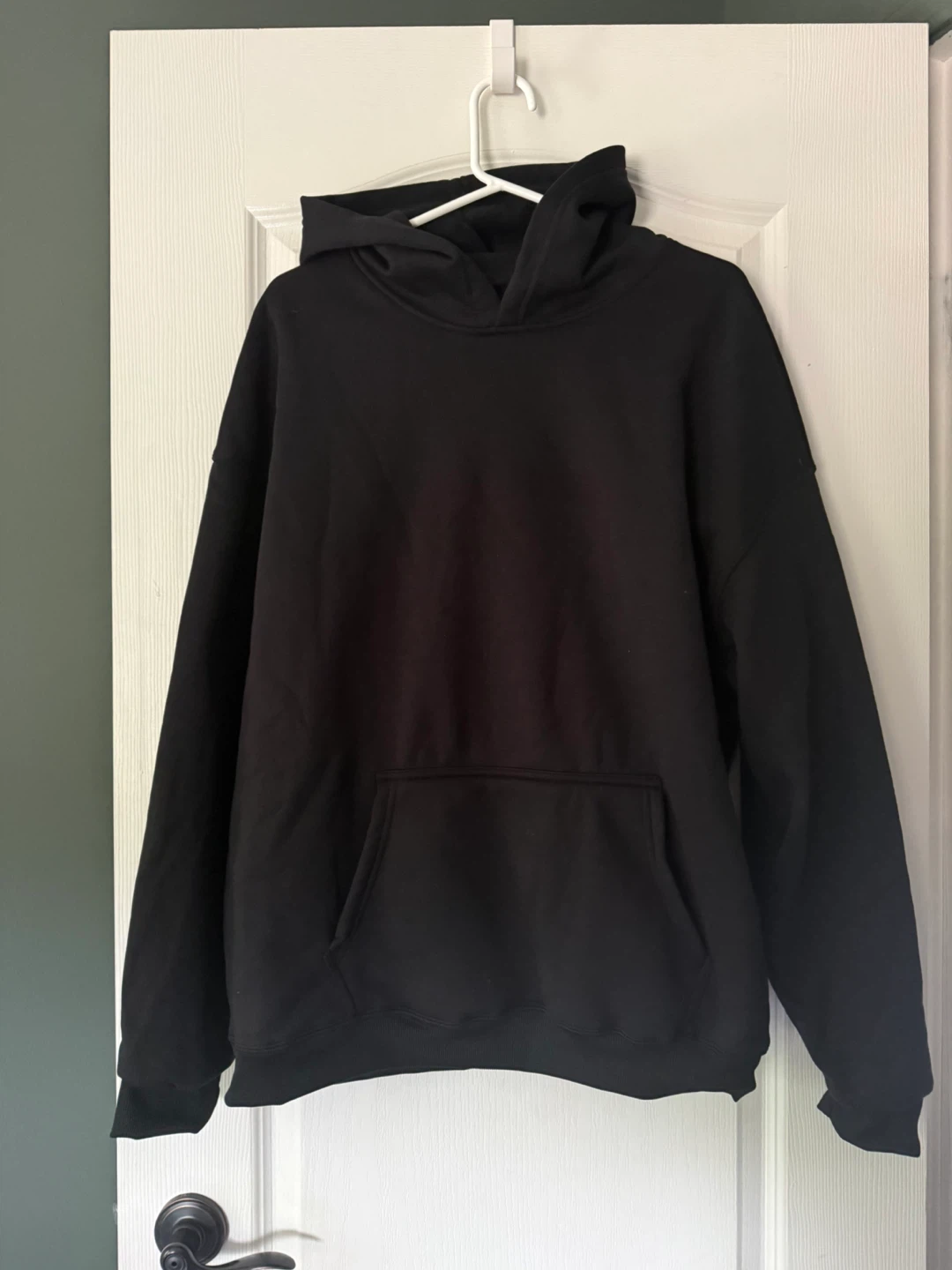 Black Hoodie L/xl brand new