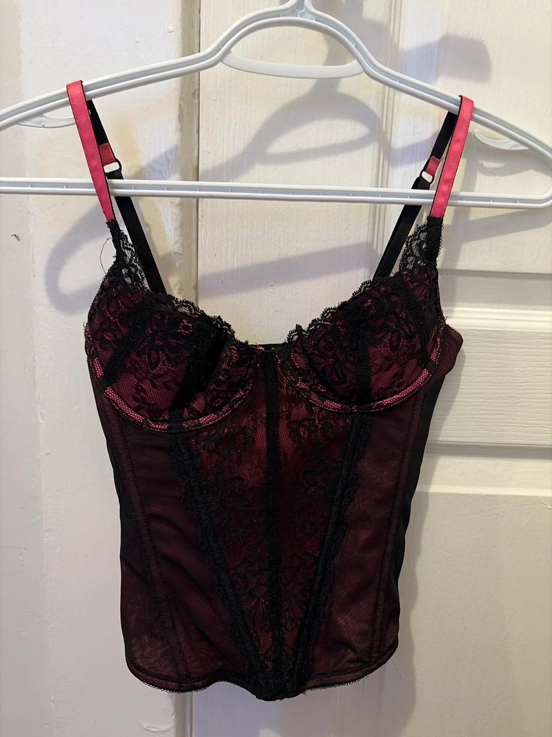La Senza Black and Pink Lace Corset - UK 32B / EUR 70B