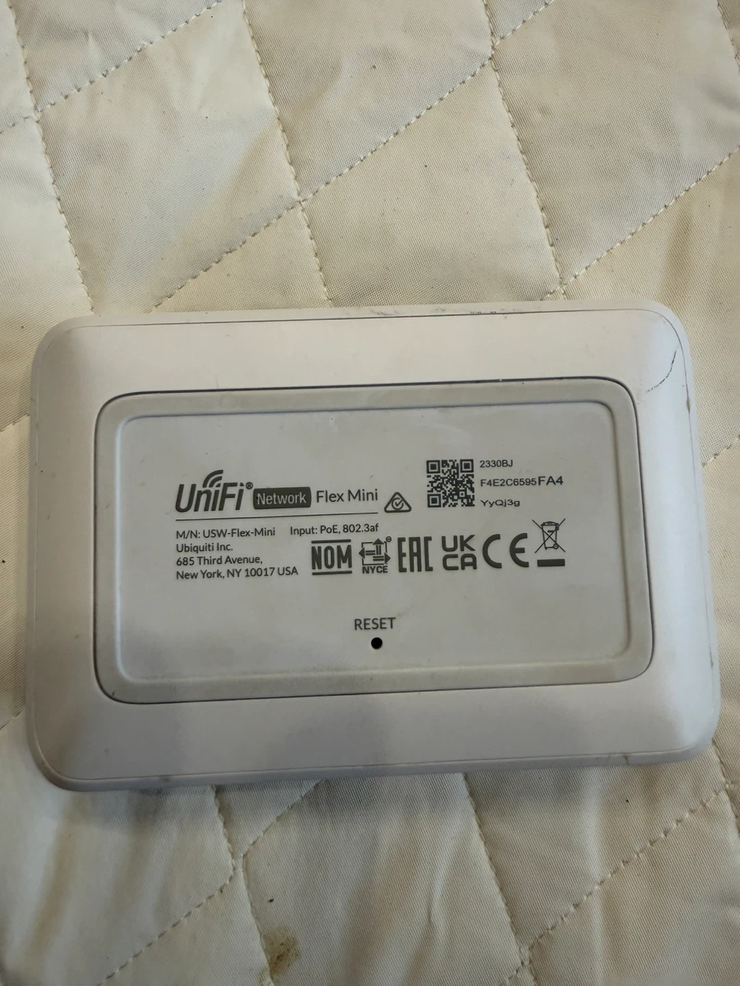Ubiquiti UniFi Flex Mini Network Switch - photo 2