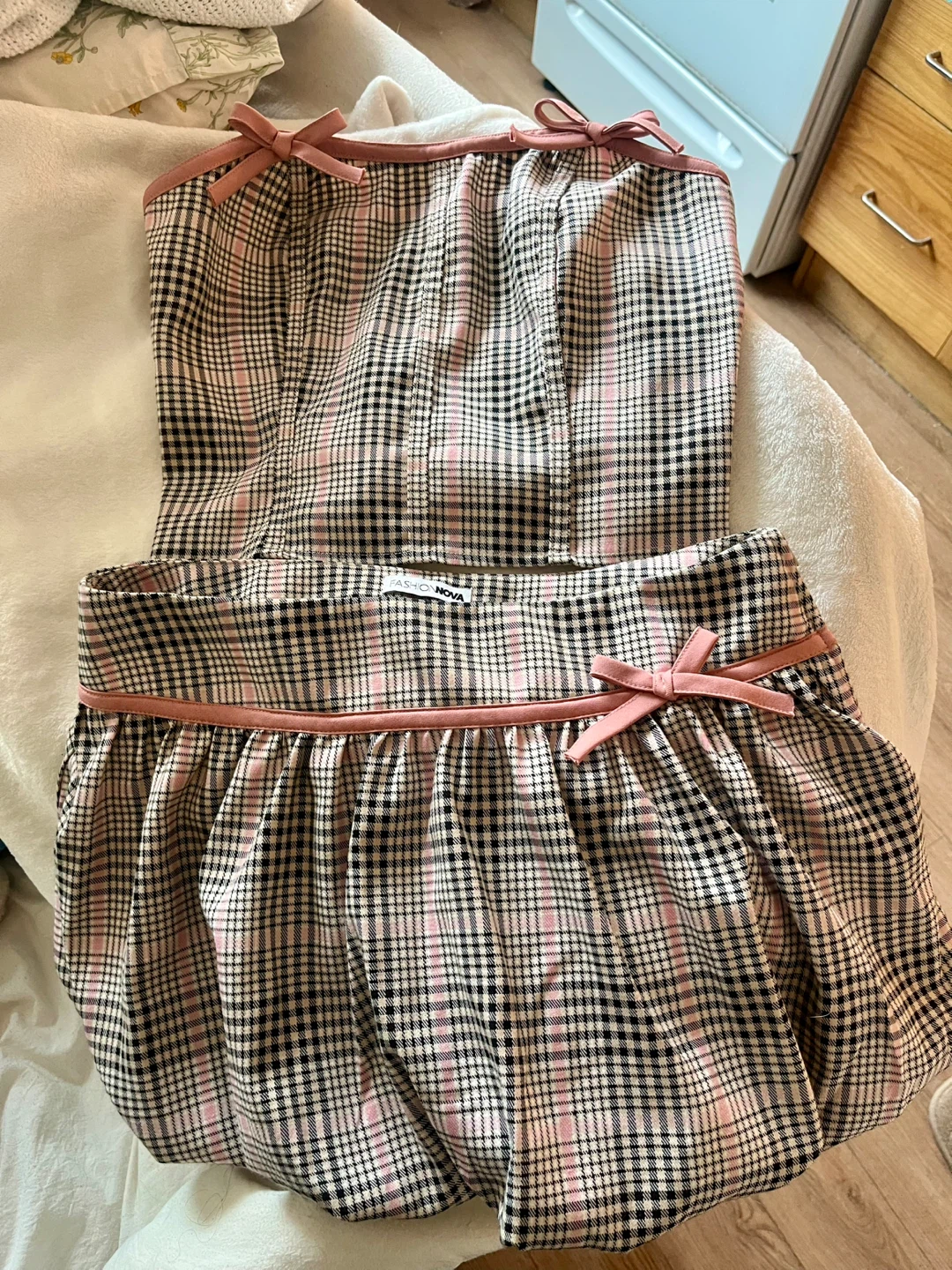 Black, Pink & White Plaid Bustier and Skirt Set - photo 3