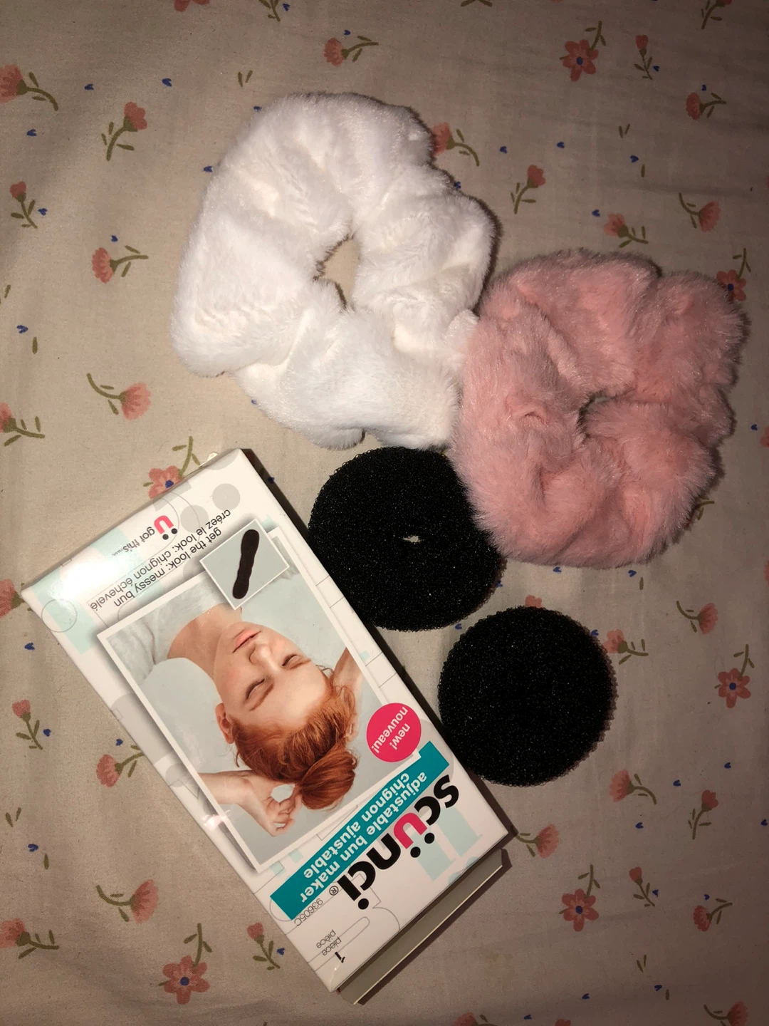 Scrunchies & bun makers