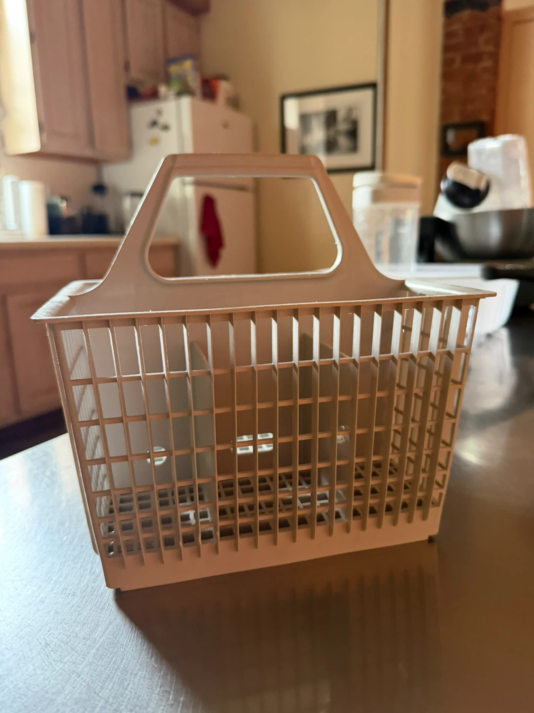 Plastic Utensil Caddy with Handle