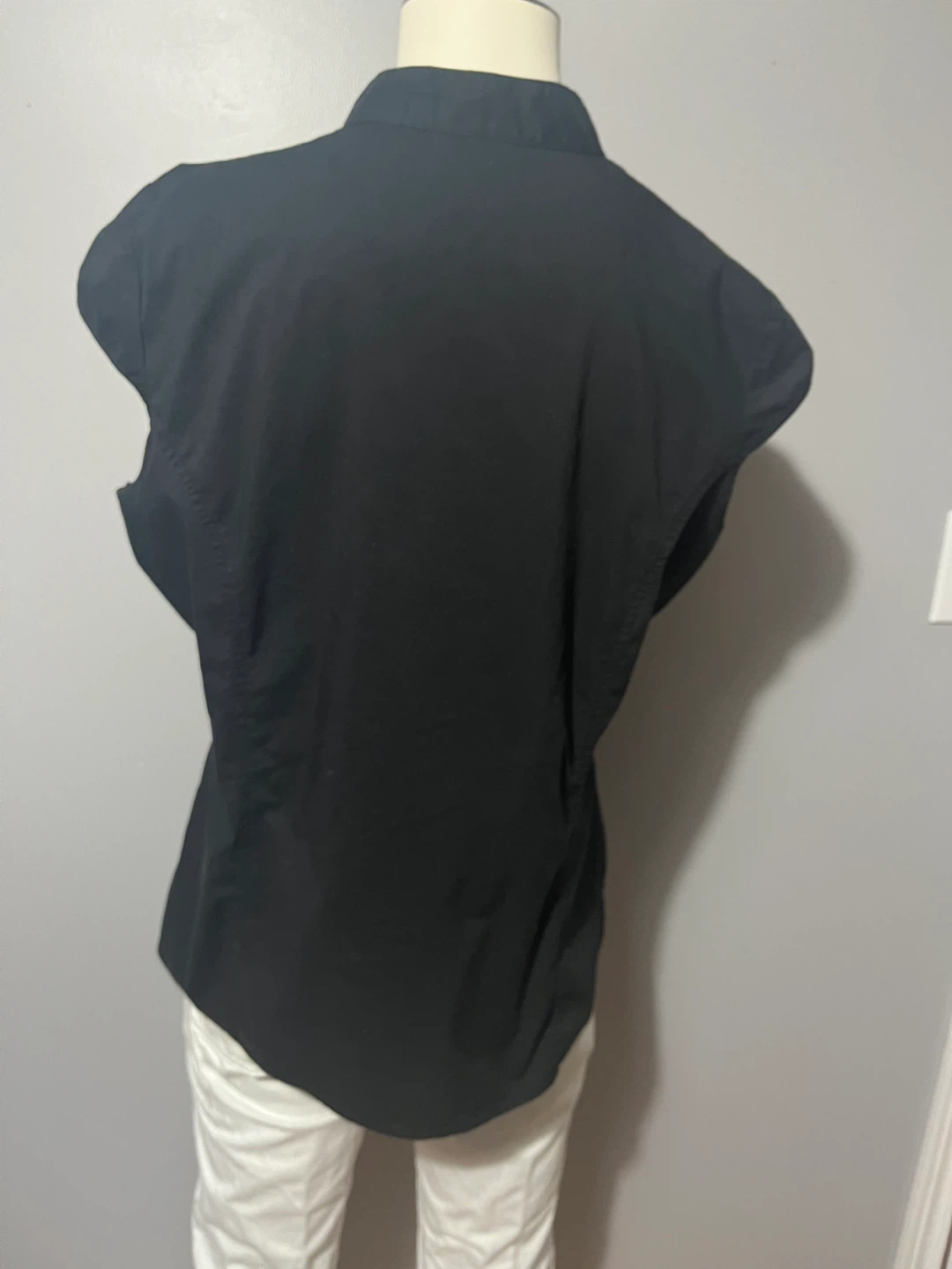 XL Cherokee Black Sleeveless Blouse - photo 4
