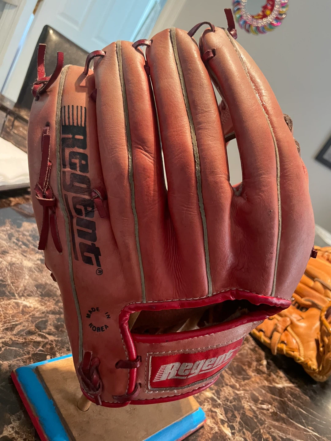 Regent Baseball Glove