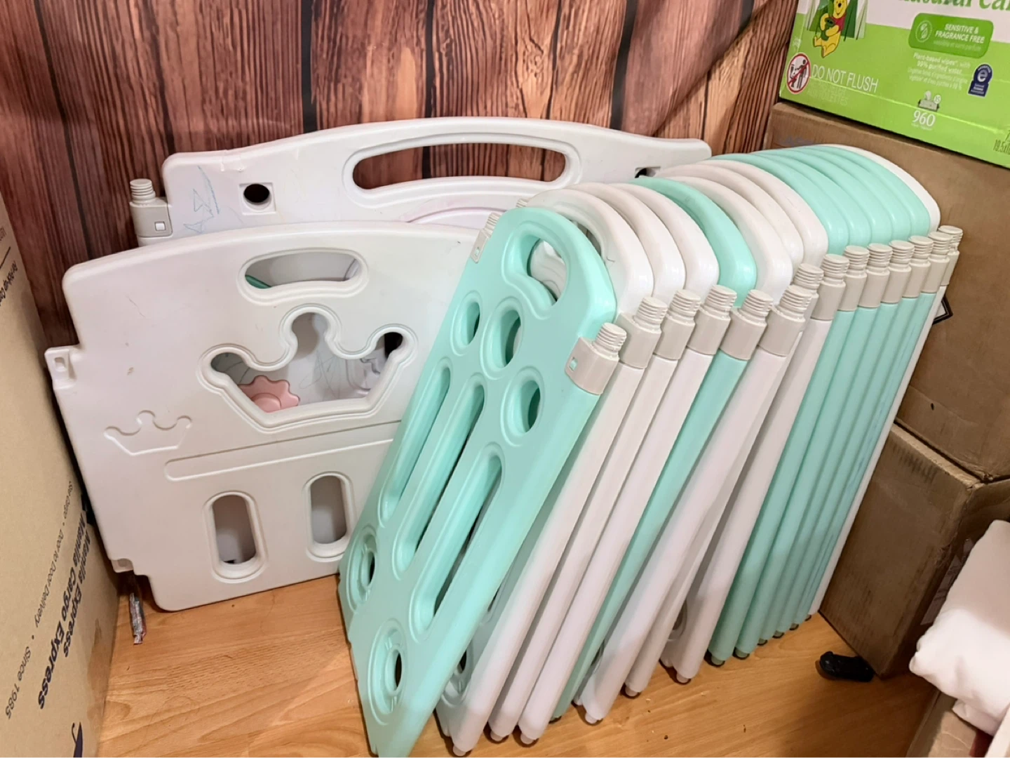 Toddler Playpen Panels and Poles Set - photo 2