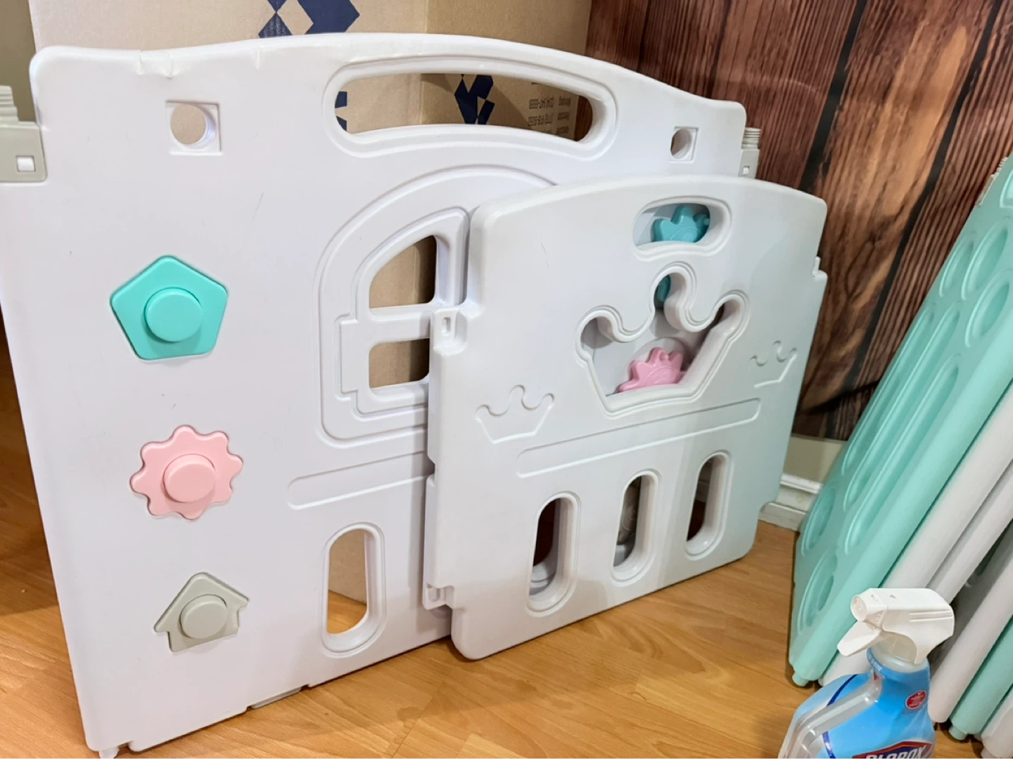 Toddler Playpen Panels and Poles Set