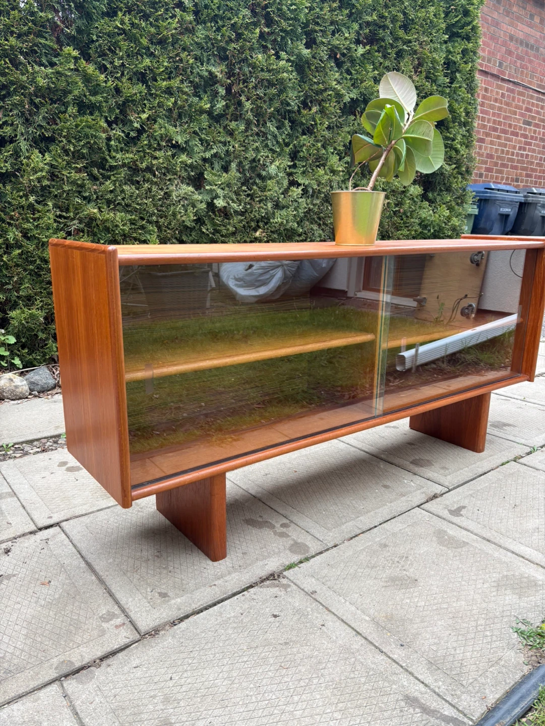 MCM Teak Display Cabinet - photo 2